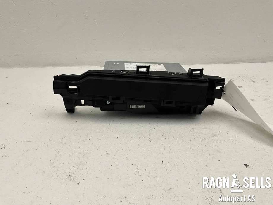 Bilstereo til Lexus UX 2018-->> (86140-76E21|)