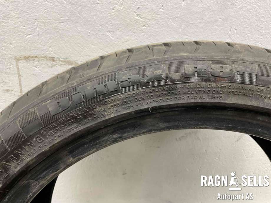 Dekk til Toyota Avensis 2009-2015 (Type III, Fase 1)  (RADAR|245/40R18|)