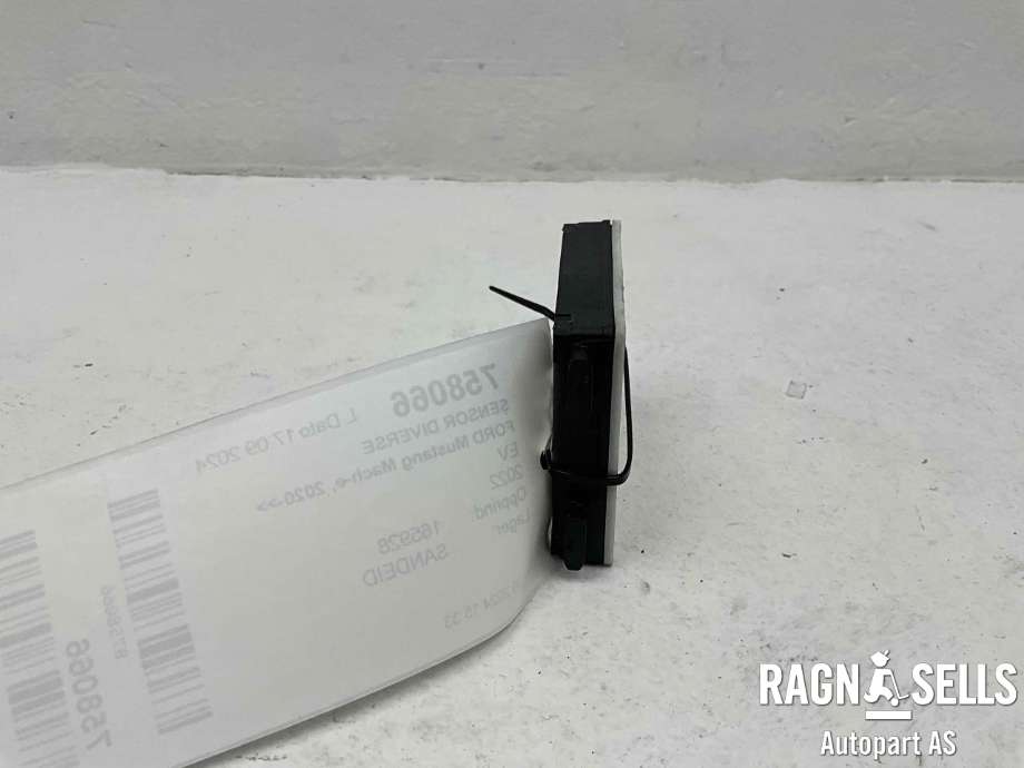 Sensor diverse til Ford Mustang Mach-e 2020-->>  (ML3T-14H031-AJ|ML3T-14H031-AK|)