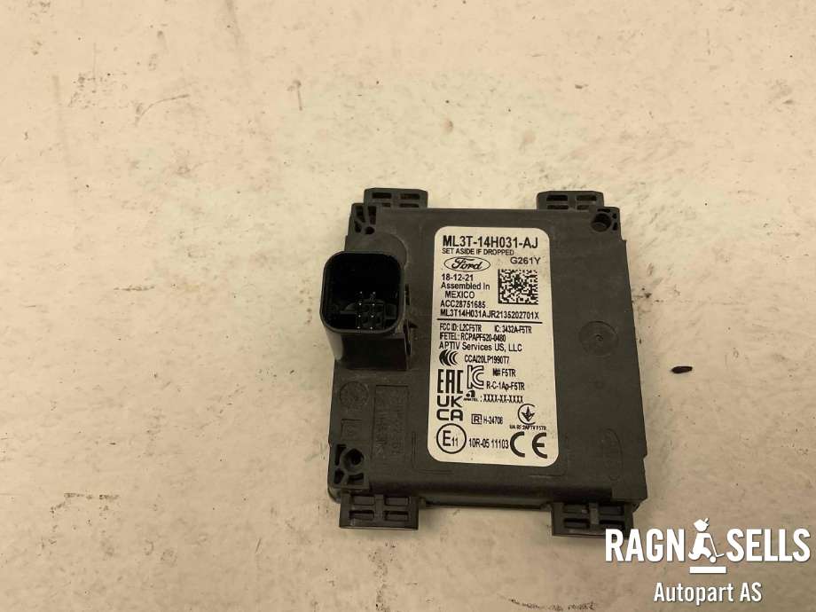 Sensor radar til Ford Mustang Mach-e 2020-->> (ML3T-14H031-AK|ML3T-14H031-AJ|)