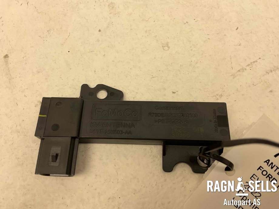Antenne til Ford Mustang Mach-e 2020-->> (DS7T-15K603-AA||5195566)