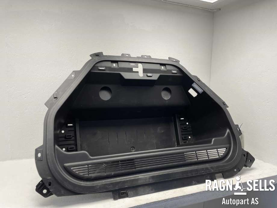 Innredning diverse til Ford Mustang Mach-e 2020-->> (LJ8B-457A04-AM5YZ9|)
