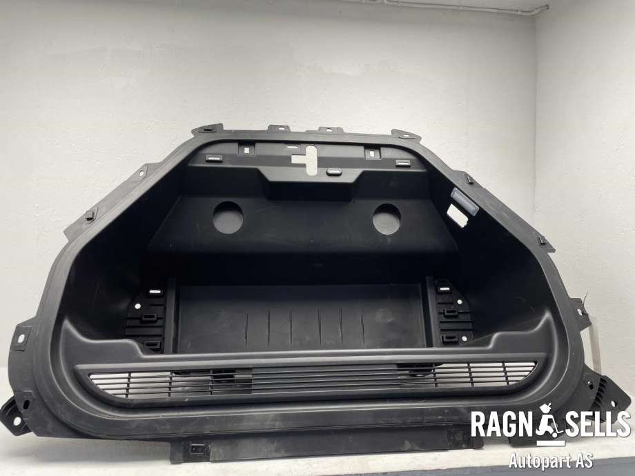 Innredning diverse til Ford Mustang Mach-e 2020-->> (LJ8B-457A04-AM5YZ9|)