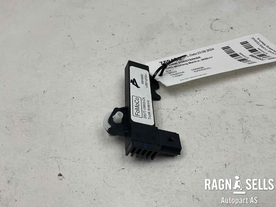 Antenne forsterker til Ford Mustang Mach-e 2020-->>  (DS7T-15603-CA|5WY8692|)