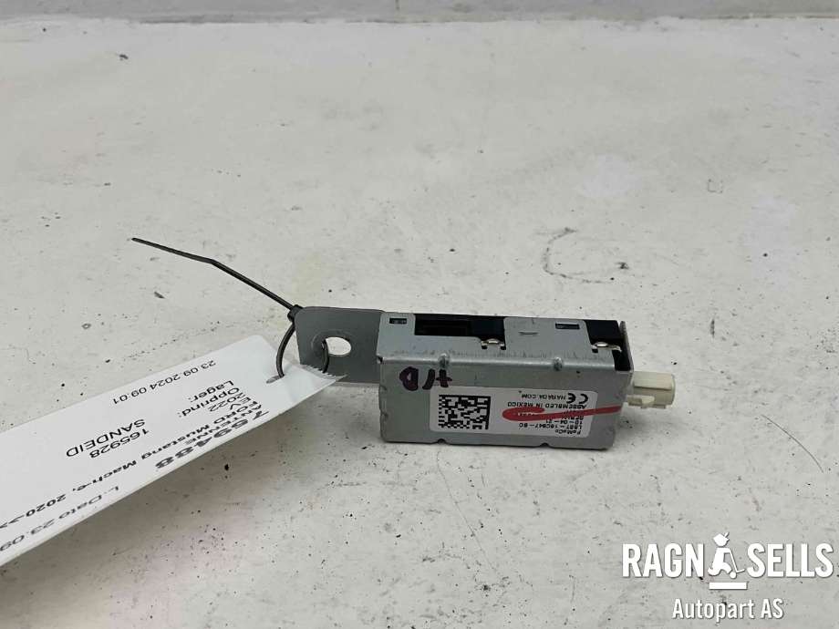 Antenne til Ford Mustang Mach-e 2020-->> (LB5T-18C847-BC||2475230)
