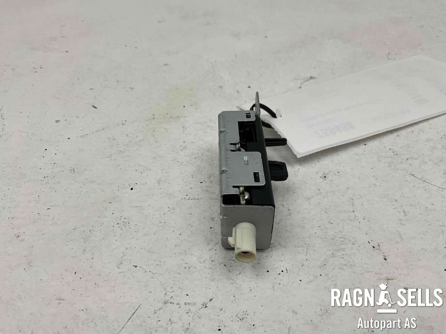 Antenne til Ford Mustang Mach-e 2020-->> (LB5T-18C847-BC||2475230)