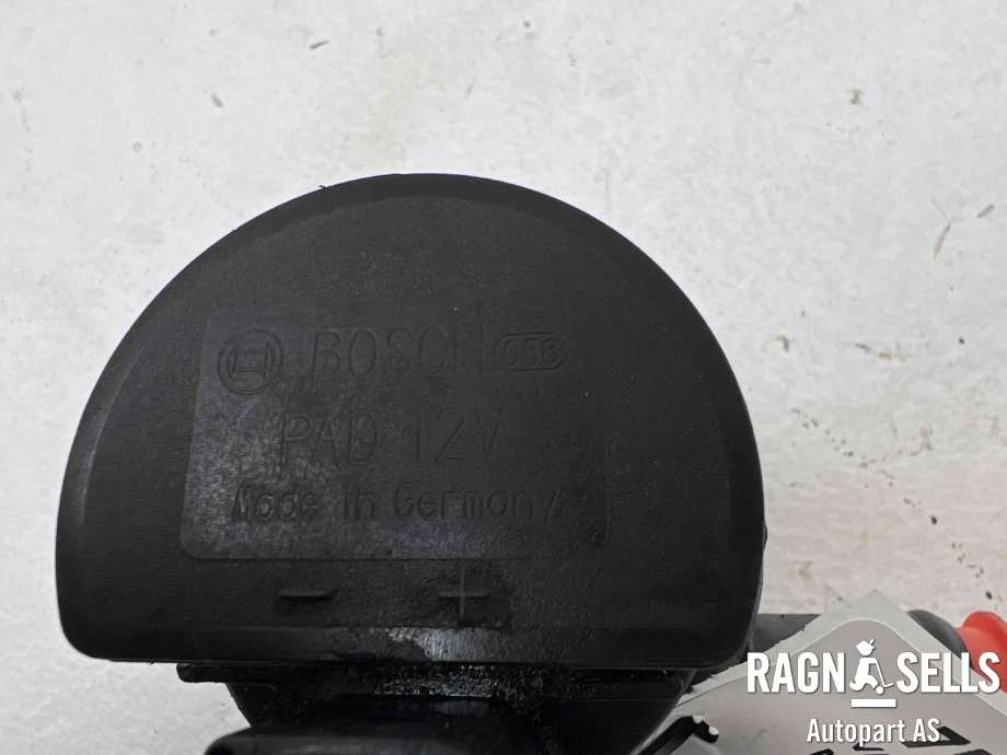 Vannpumpe elektrisk til Nissan Pathfinder 2010-2014 (Fase 2) (R51) (R51) (BOSCH|144B0JG70A|)