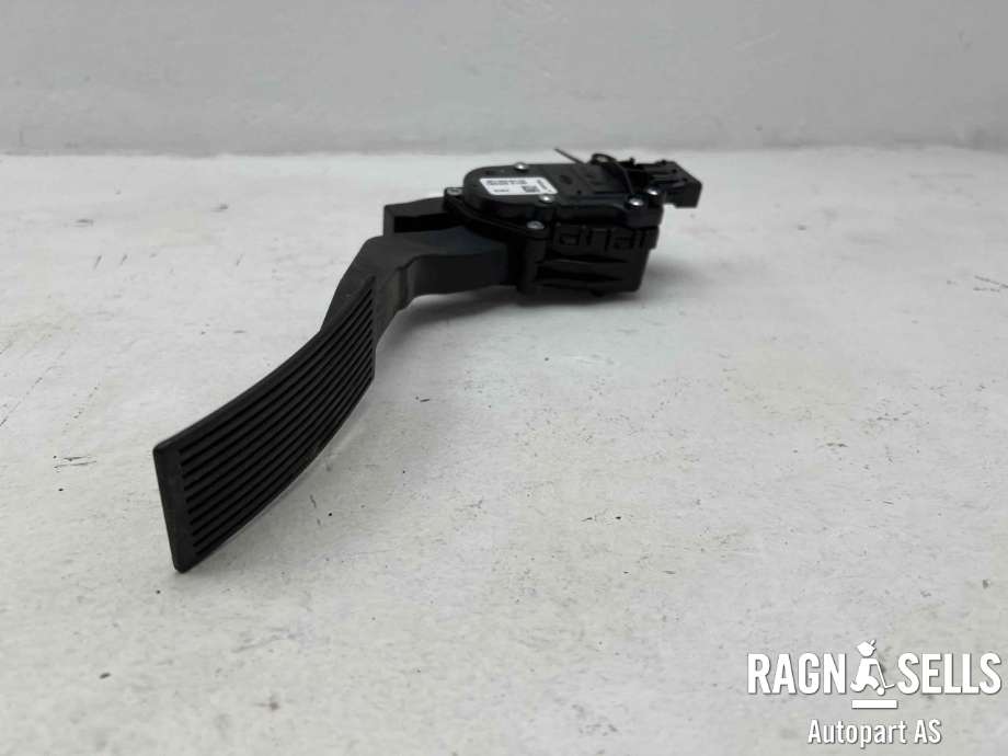 Pedal gass til Nissan Pathfinder 2010-2014 (Fase 2) (R51) (R51) (HELLA|6PV93390107|180025X10B|)