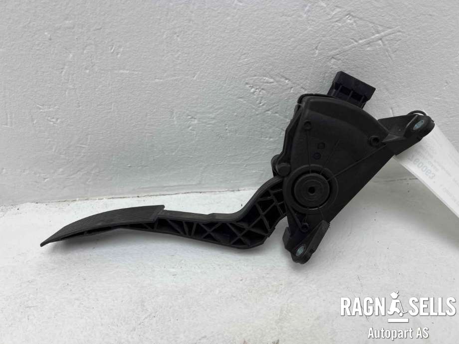 Pedal gass til Nissan Pathfinder 2010-2014 (Fase 2) (R51) (R51) (HELLA|6PV93390107|180025X10B|)