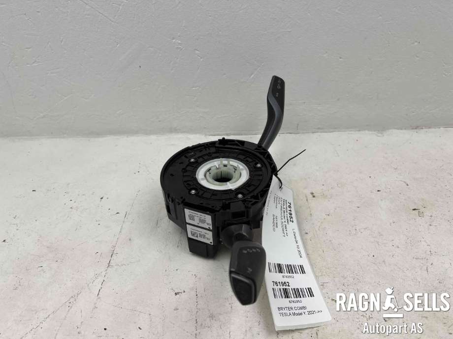 Bryter combi til Tesla Model Y 2021-2024 (Type I)  (3OS10147490-04|3OS10147477-11|)