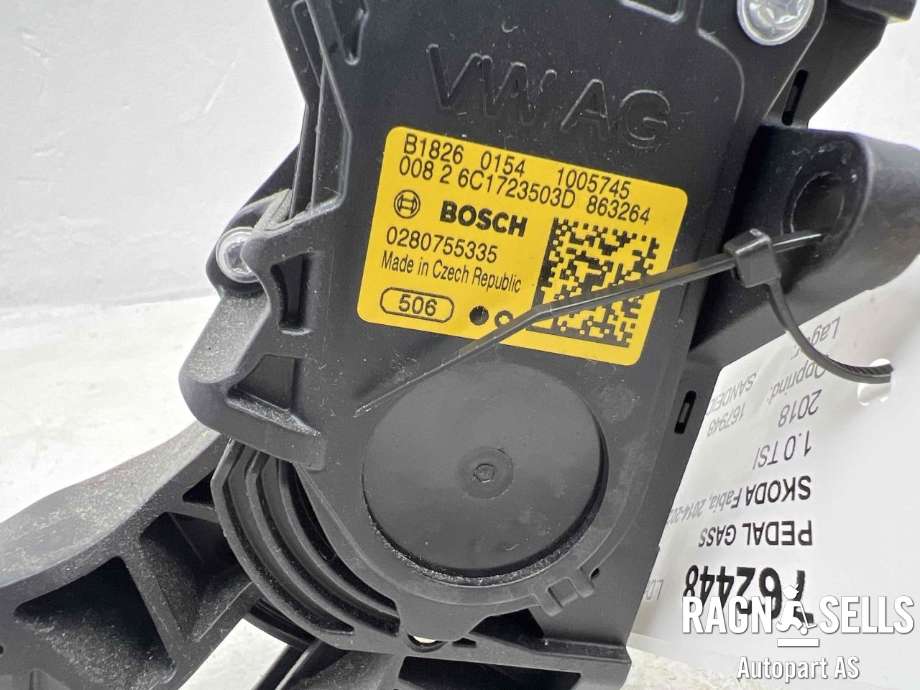 Pedal gass til Škoda Fabia 2014-2021 (Type III) (BOSCH|6C1723503D|0280755335|)