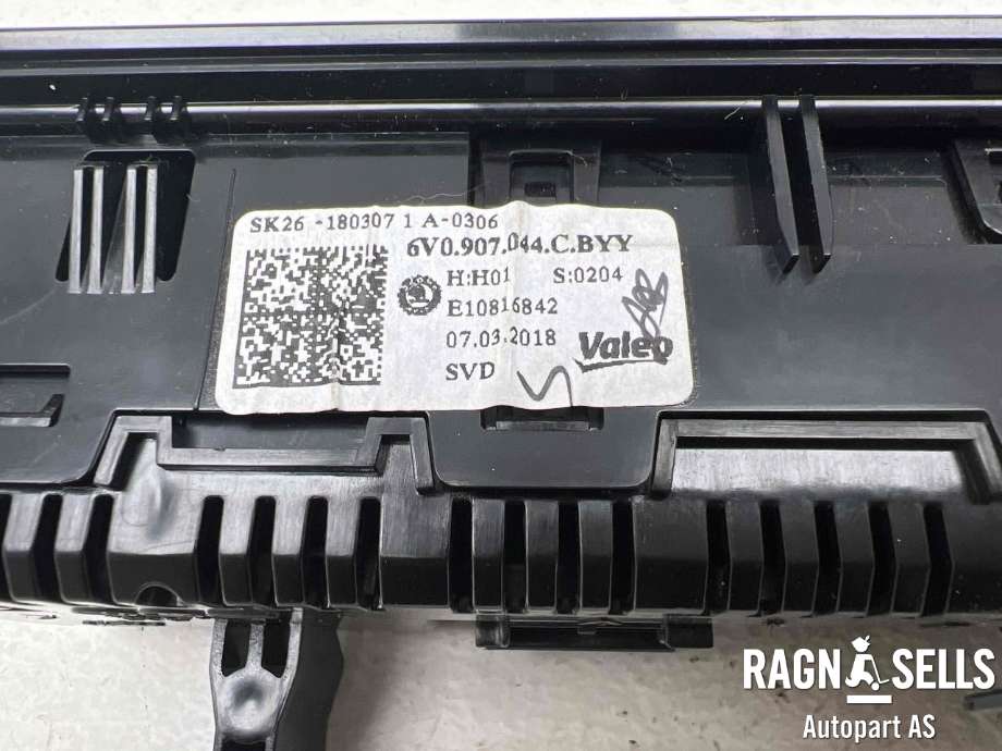 Varmeapparat betjening til Škoda Fabia 2014-2021 (Type III)  (VALEO|6V0907044C|E10816842|)