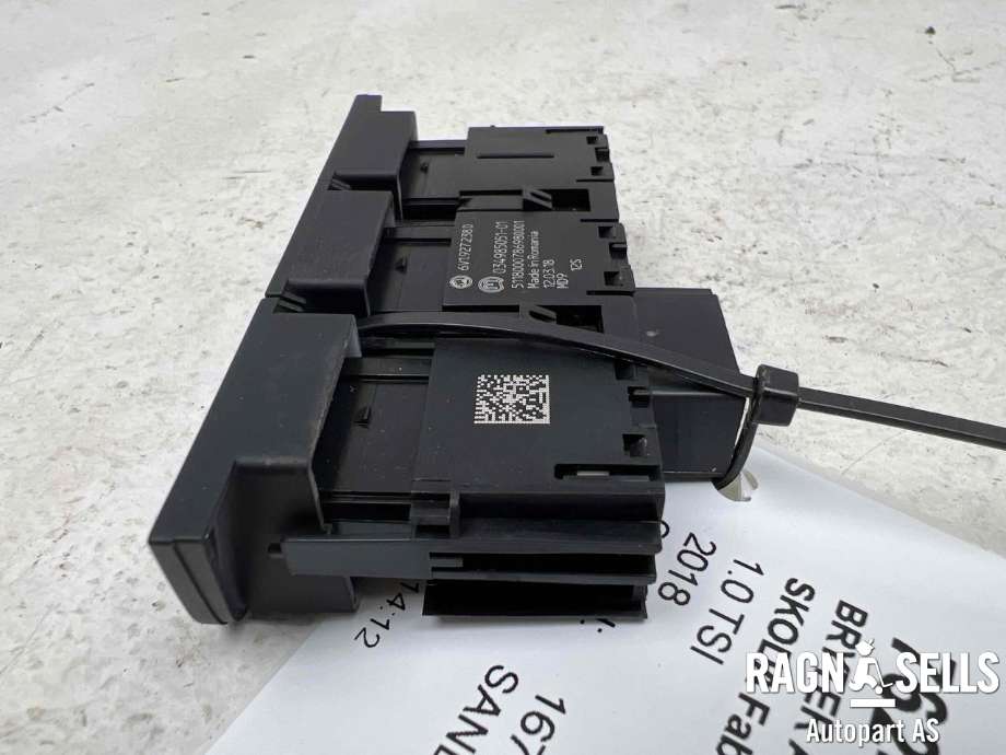 Bryter Antispinn til Škoda Fabia 2014-2021 (Type III) (6V1927238D|03498505101|)