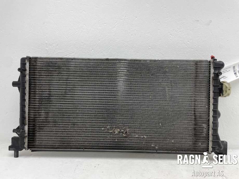 Radiator (automat gir) til Škoda Fabia 2014-2021 (Type III)  (6R0 121 253 A|)