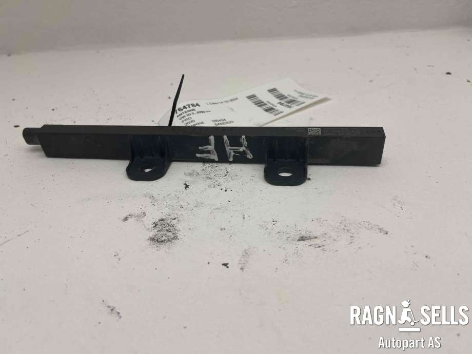 Antenne til VW ID.3 2020-->> (HELLA|5WA 962 131 A|5FA23443000|)