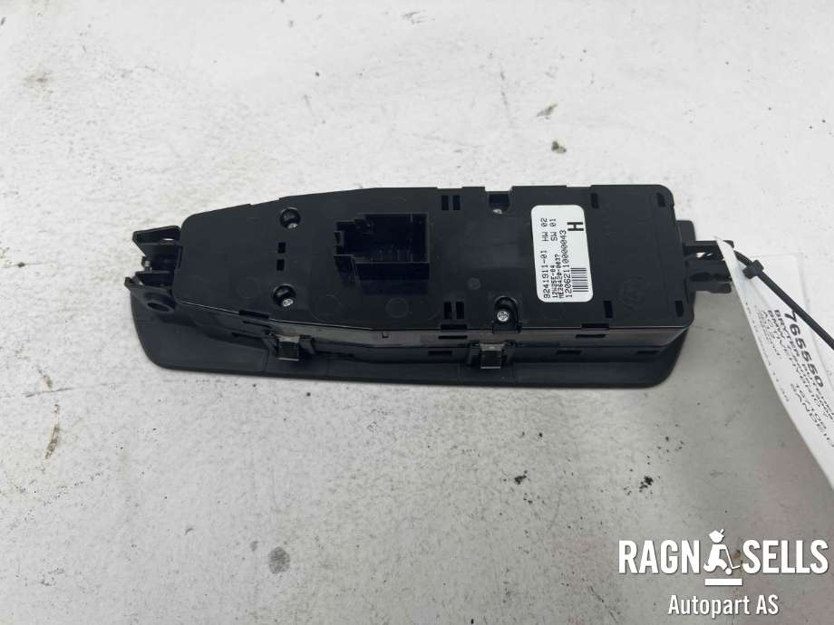 Bryter ruteheis førerdørspanel til BMW 7-Serie 2009-2015 (F01/F02/F03/F04) (F01/F02/F03/F04) (61 31 9 241 911|)