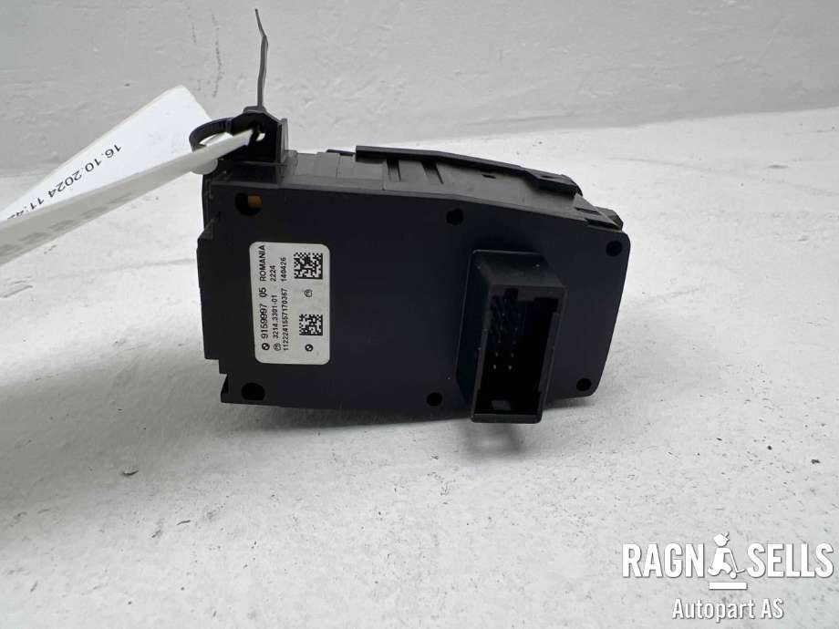 Bryter elektrisk håndbrekk/parkbrems til BMW 7-Serie 2009-2015 (F01/F02/F03/F04) (F01/F02/F03/F04) (61 31 9 385 028|61 31 9 877 891|915999705|3214330101)
