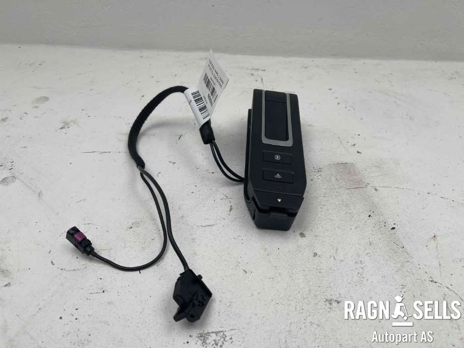 Dashbord telefon til BMW 7-Serie, 2009-2015 (F01/F02/F03/F04) (F01/F02/F03/F04) (84 10 9 215 826)