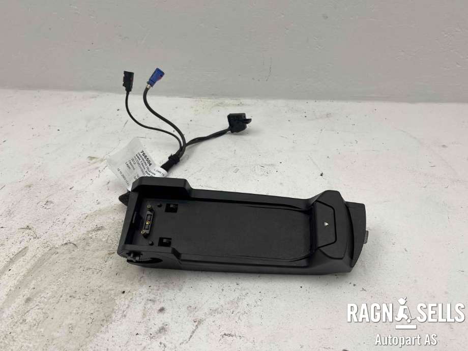 Dashbord telefon til BMW 7-Serie 2009-2015 (F01/F02/F03/F04) (F01/F02/F03/F04) (84 10 9 215 826|)