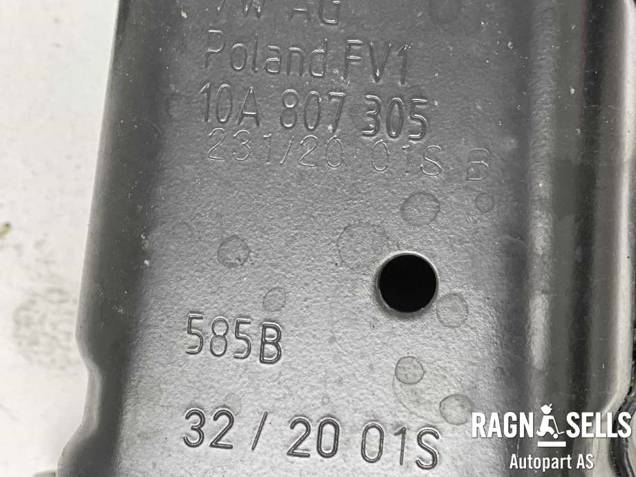 Støtfangerforsterkning bak til BMW 7-Serie 2009-2015 (F01/F02/F03/F04) (F01/F02/F03/F04) (64 12 9 242 144|)