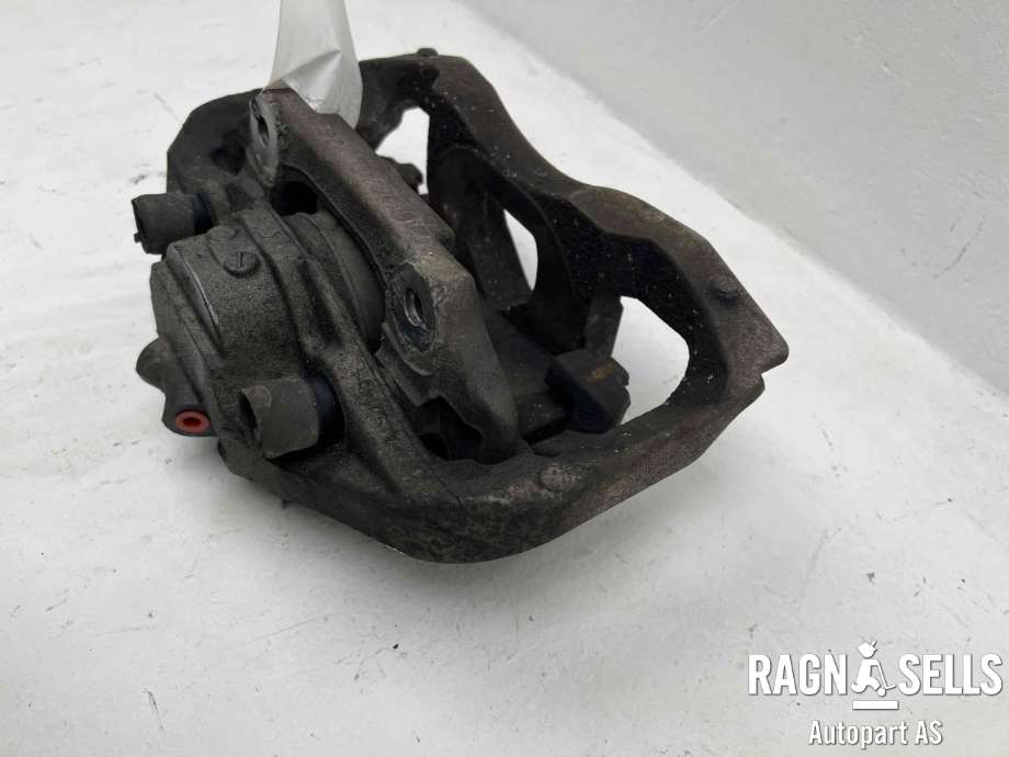 Bremsecaliper høyre foran til BMW 7-Serie 2009-2015 (F01/F02/F03/F04) (F01/F02/F03/F04) (34 11 6 786 818|)