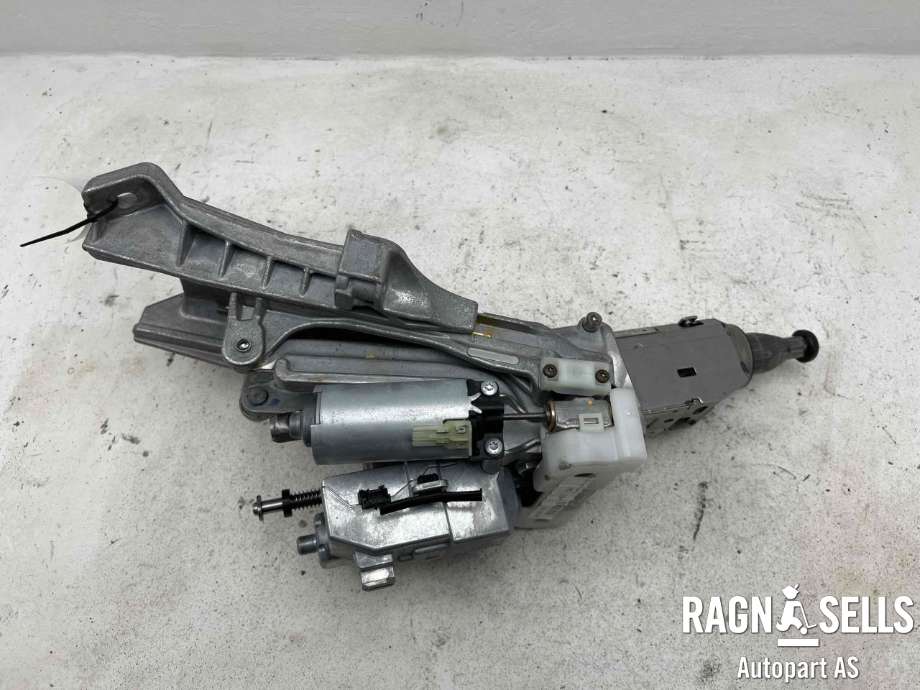 Rattaksel til Land Rover Discovery 2017-->> (Type V) (LR081615|HPLA3C529AC|)
