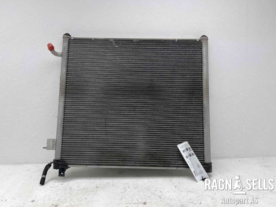 Radiator (automat gir) til Land Rover Discovery 2017-->> (Type V)  (LR092782|HPLA8K230AB|HPLA19E839AE)