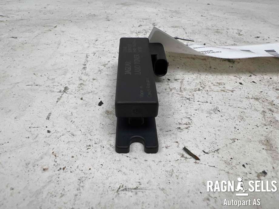 Antenne til Land Rover Discovery 2017-->> (Type V)  (LR012709|AH4215K603AA|)