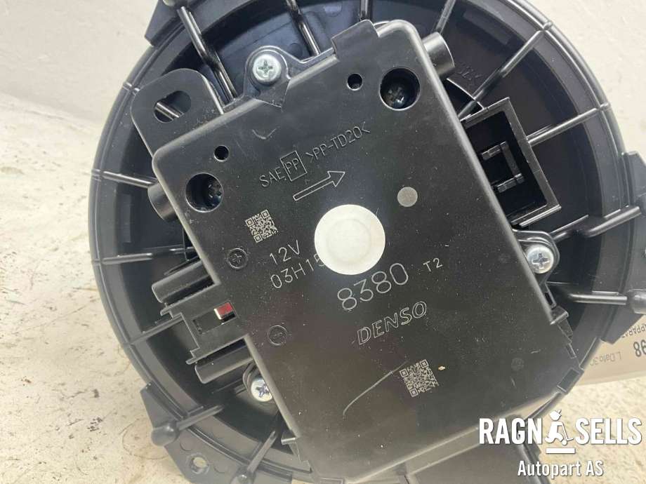 Varmeapparat motor til Toyota RAV4 2019-->> (Type V)  (DENSO|8710342120|)