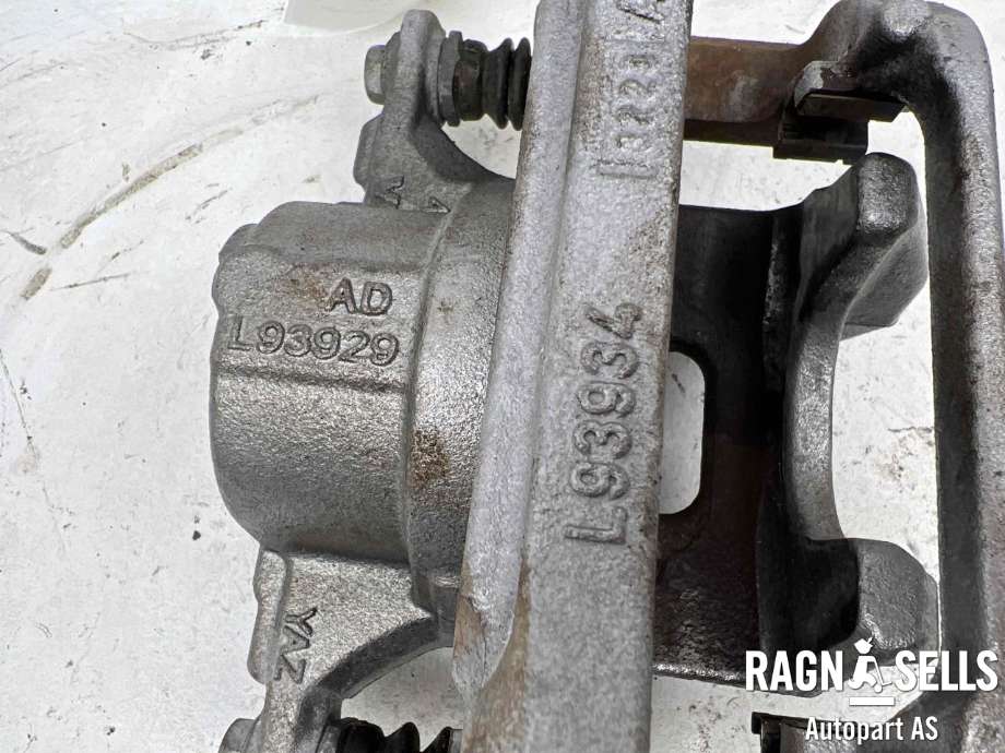 Bremsecaliper høyre foran til VW ID.3 2020-->>  (1EA 615 124|)