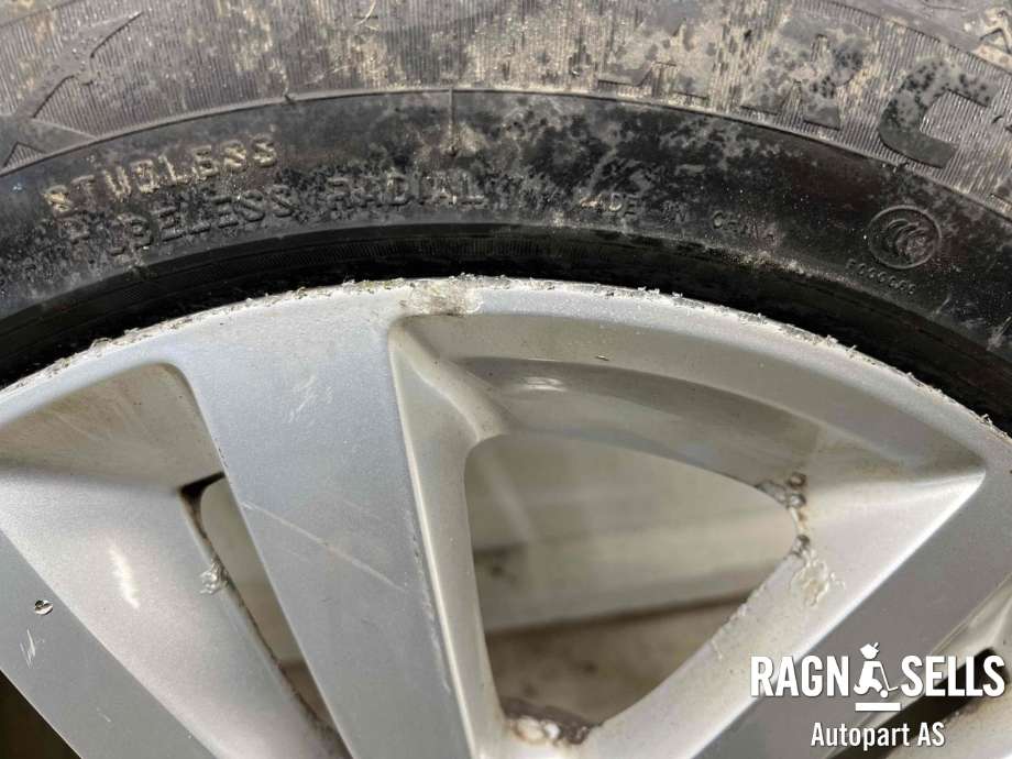 Dekk vinter piggfri til Peugeot 308 2013-2021 (Type II)  (MAXXIS|205/55R16|)