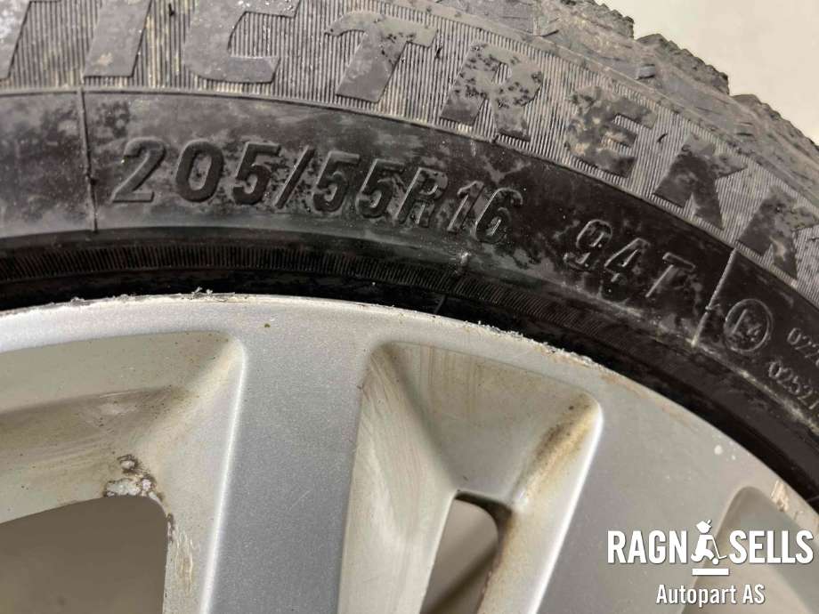 Dekk vinter piggfri til Peugeot 308 2013-2021 (Type II)  (MAXXIS|205/55R16|)