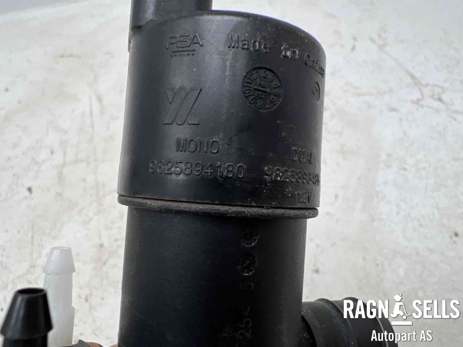 Spylerpumpe foran til Mercedes Citan 2021-->> (W420) (W420) (A 420 869 41 00|9825894180|)