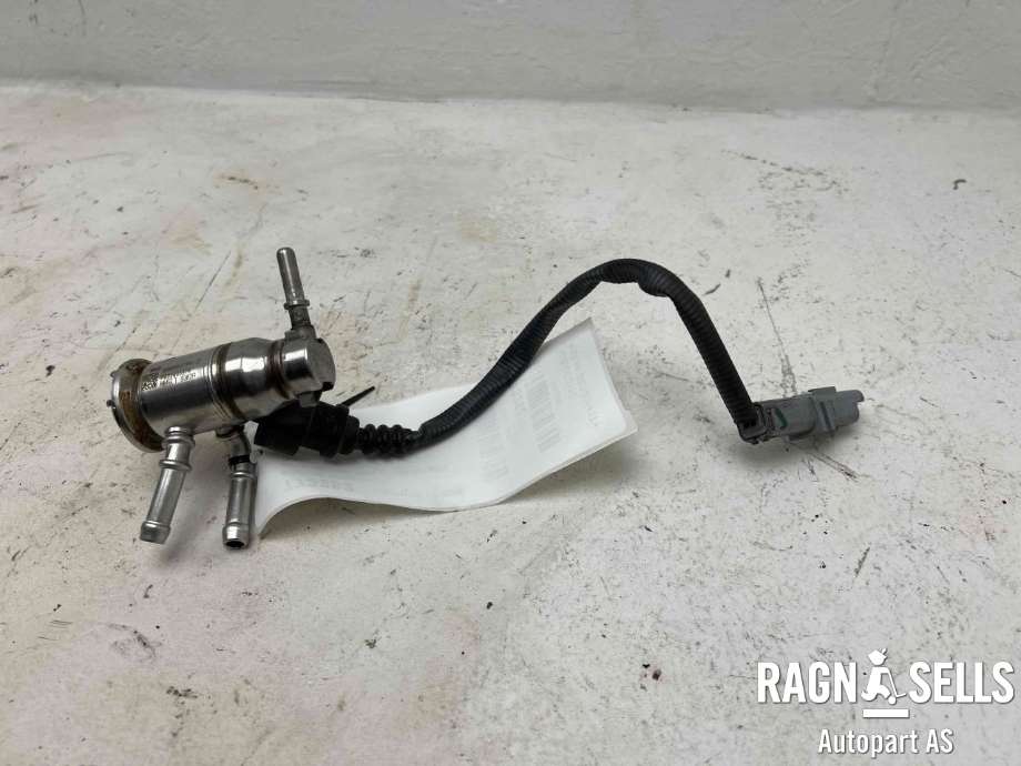 AdBlue dyse til Audi A4 2007-2014 (Type IV) (B8) (B8) (208995377R|P022405979|A2C39941900)