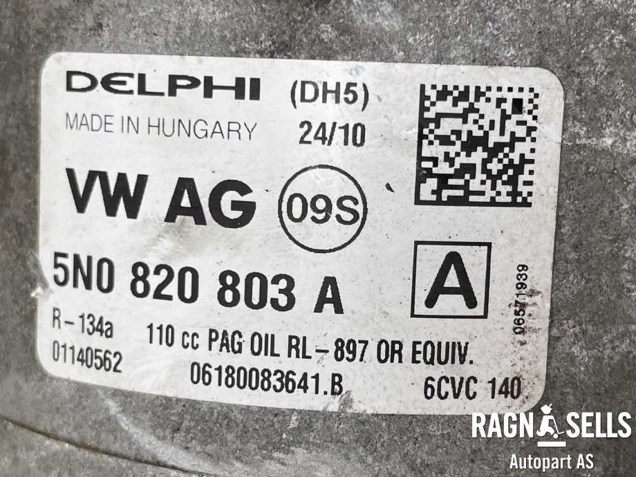 Aircondition kompressor til VW Golf VI 2008-2012 (5N0 820 803|5K0 820 803 X|PXV16-1615|PXV161615|01140562|012011032014|1KD820803|1KD820803A|1KD820803B|1KD820803H|1KD820803K|1KD820803L|1KD820803M|1K0.260.859 F|)