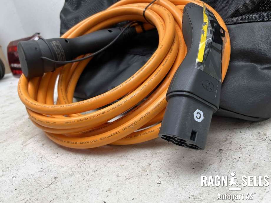 Batterilader kabel til Toyota RAV4 2019-->> (Type V)  (5555000242|15630321|)