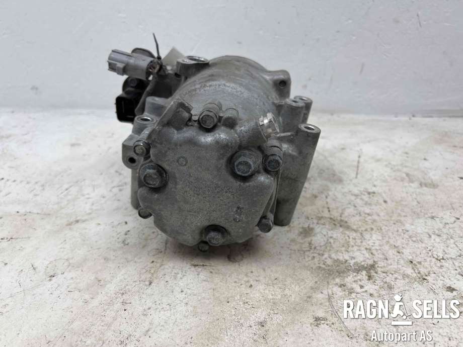 Aircondition kompressor hybrid til Mitsubishi Outlander 2015-->> (Type III, Fase 2) (7813B097|AKJ200A304|7813A174|7813B174)