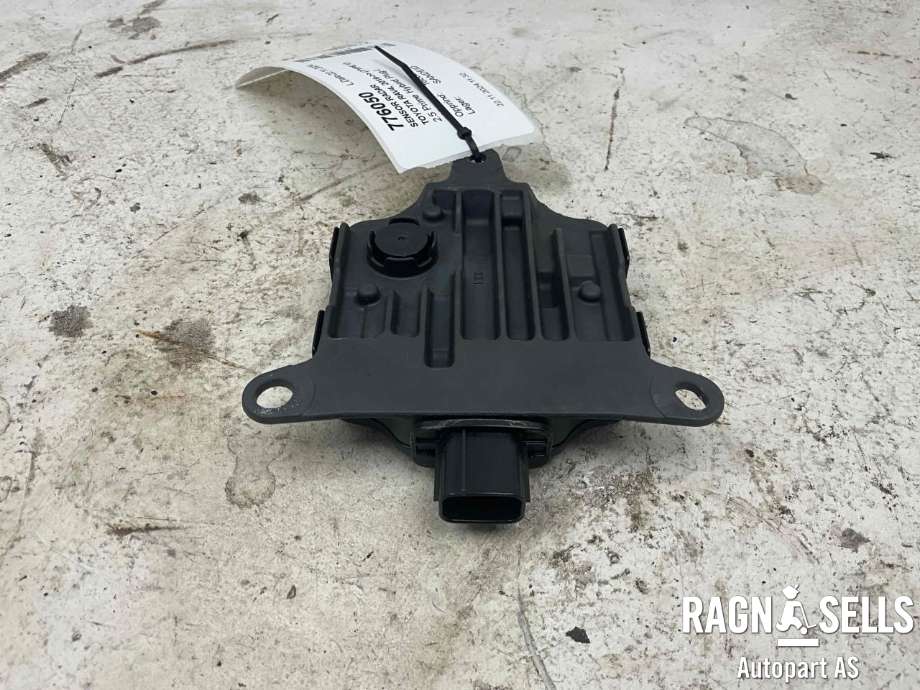 Sensor radar til Toyota RAV4 2019-->> (Type V)  (2301003820|)