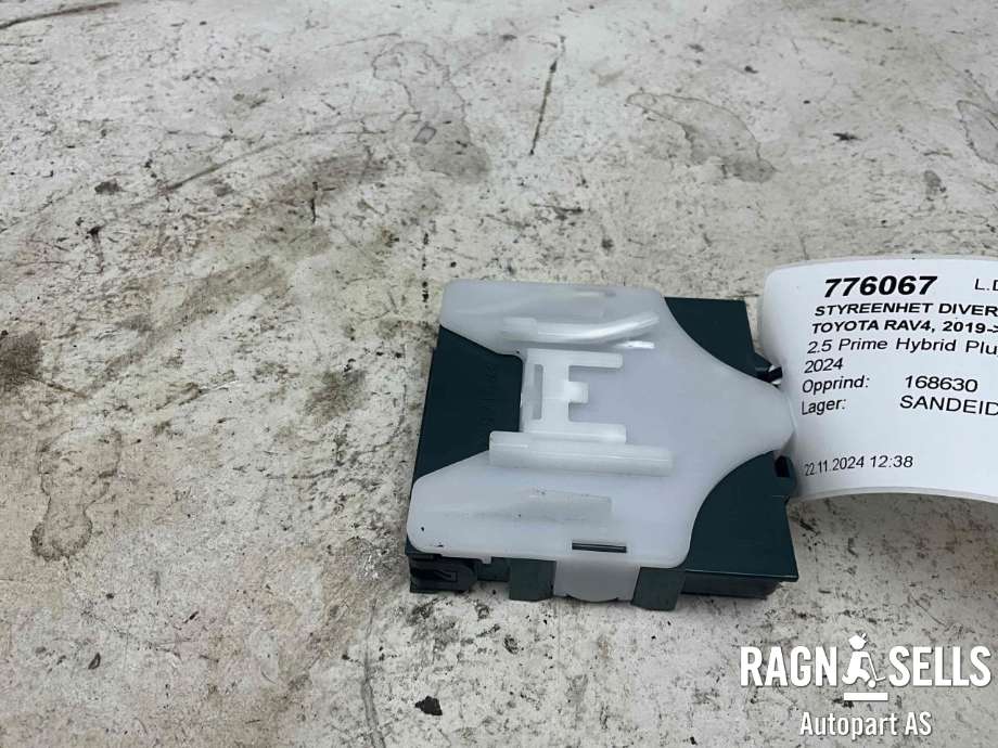 Styreenhet diverse til Toyota RAV4 2019-->> (Type V)  (DENSO|8934042470|1881009081|)