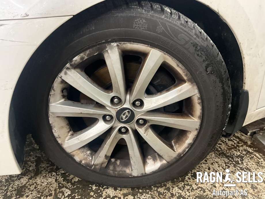Hjulsett aluminium vinter til Hyundai i40 2012-2017  (KORMORAN|5X114.3/ET48/67.1|215/55R17|)