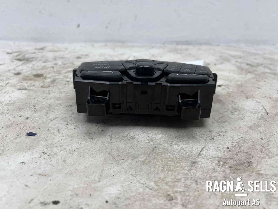 Bilstereo betjeningspanel til Ford Transit Custom 2013-2023 (Type I)  (GK2T18K811CB|GK2T-18K811-CC|)