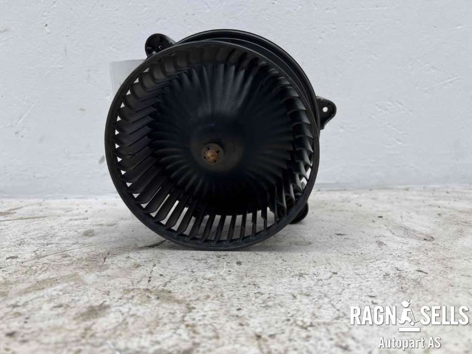 Varmeapparat motor til Ford Transit Custom 2013-2023 (Type I)  (BOSCH|0130115572|BK2T-18456-AC|BK2T-18456-AD|BK2T-18456-BD)