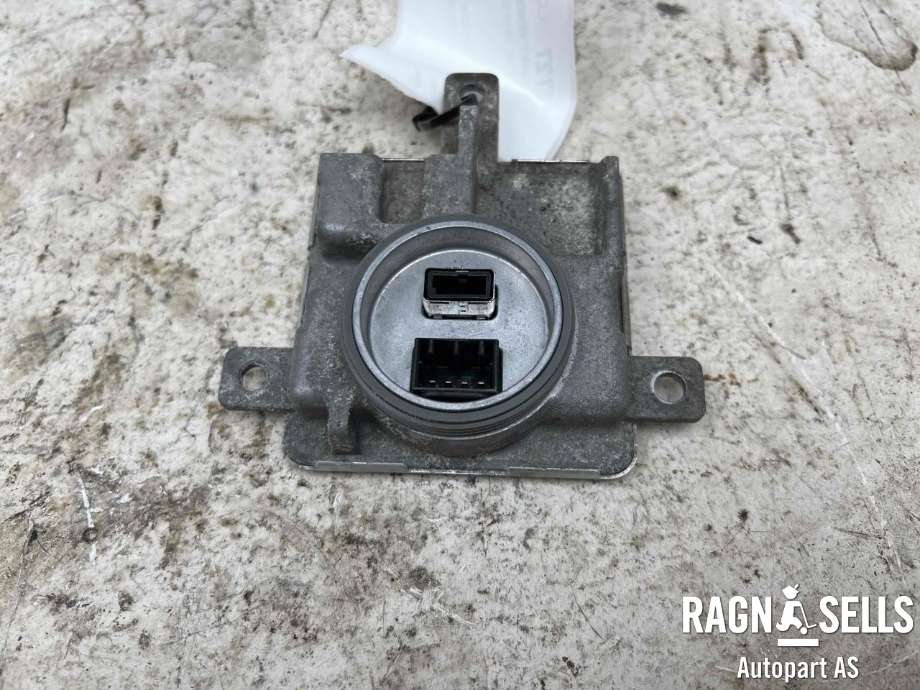 Styreenhet xenon/ballast til VW Golf VII 2012-2017 (Fase 1) (8K0 941 597 E|)