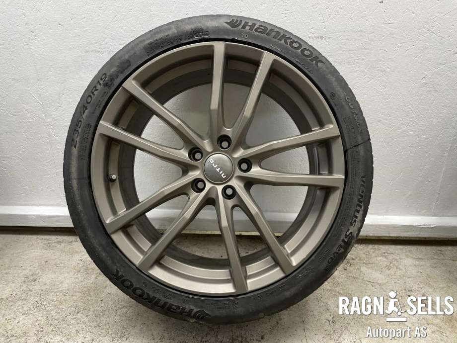 Hjulsett aluminium sommer til Tesla Model 3 2018-2023 (Fase 1)  (HANKOOK|5X114.3/ET35/64.1|235/40R19|8.5JX19)