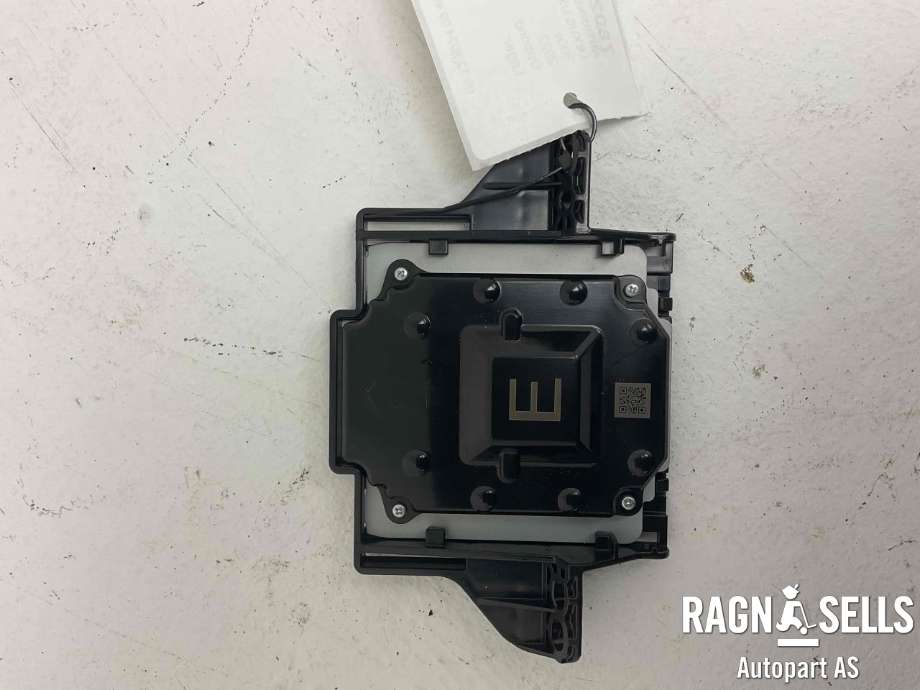 Antenne navigasjon til Lexus UX 2018-->>  (8688052020|)