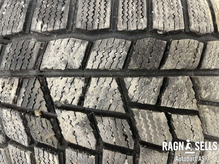 Dekk vinter piggfri til Citroën XM 1990-2000 (MAXXIS|185/65R15|)