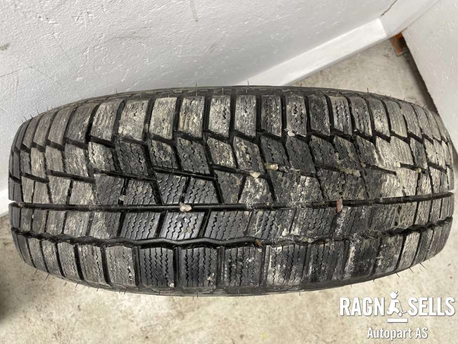 Dekk vinter piggfri til Citroën XM 1990-2000 (MAXXIS|185/65R15|)