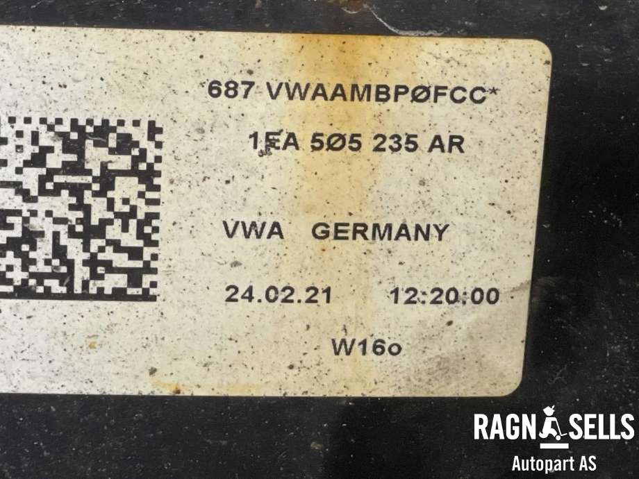 Travers bak til Škoda Enyaq 2021-->>  (1EA 505 235 AR|1EA 505 235 BQ|)
