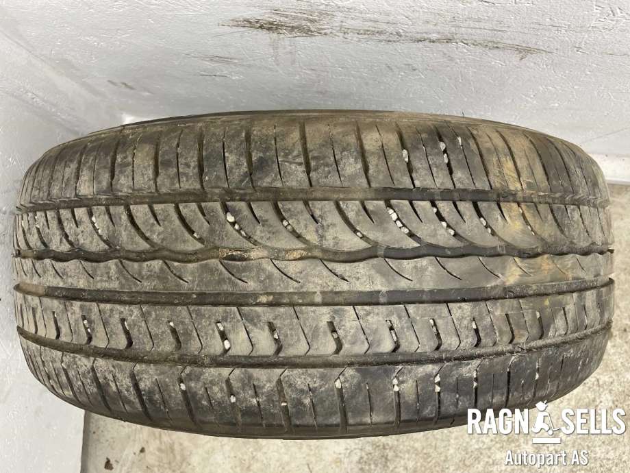 Dekk til Hyundai Tucson 2003-2009  (RADIAL|235/60R16|)