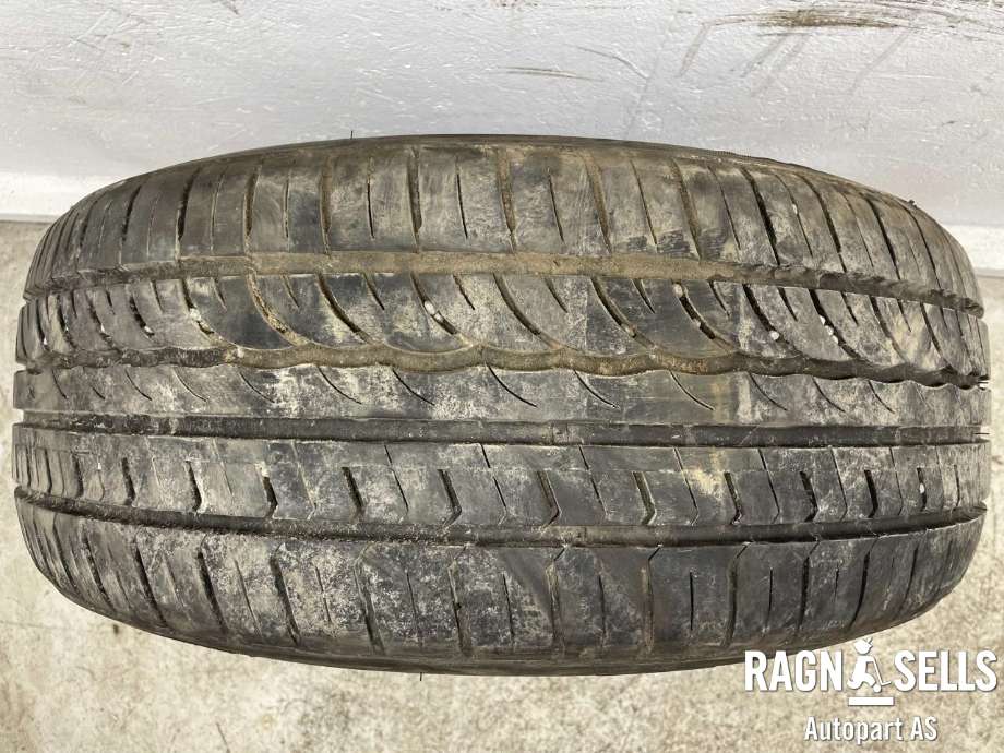 Dekk til Hyundai Tucson 2003-2009  (RADIAL|235/60R16|)